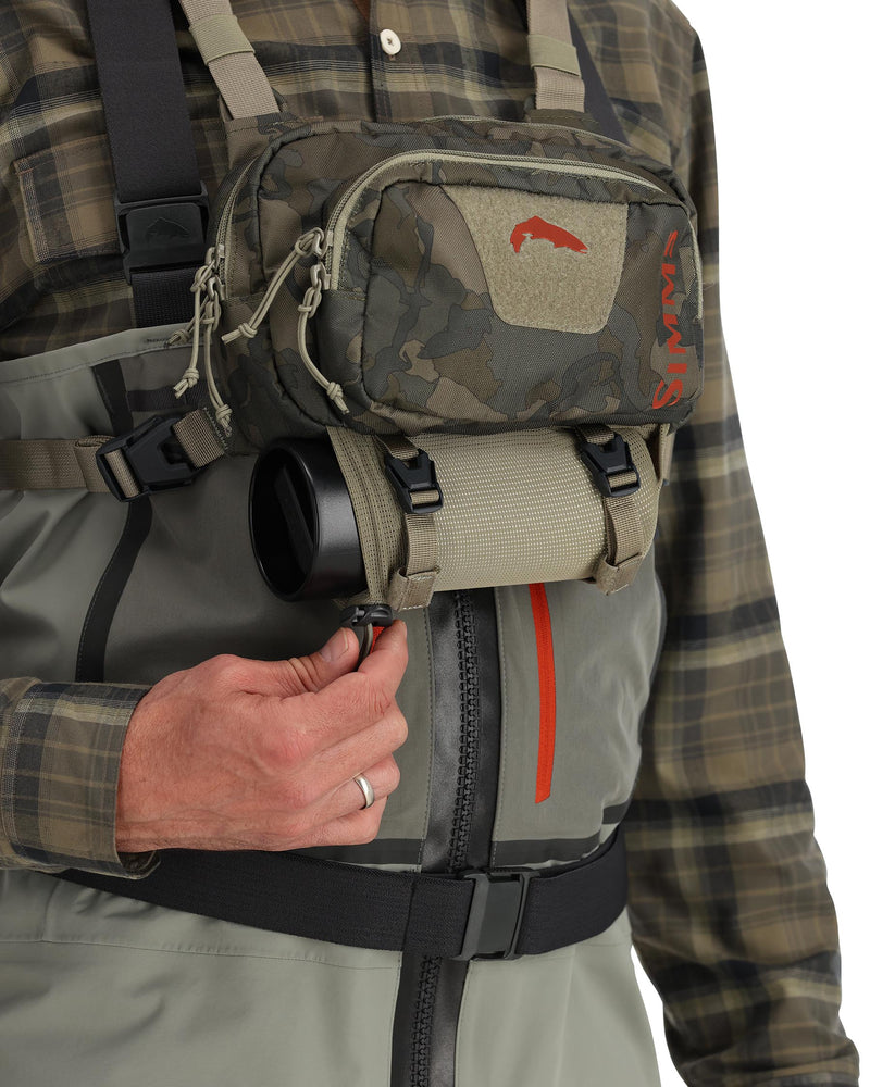 Tributary Hybrid Chest Pack | Simms Fishing Products