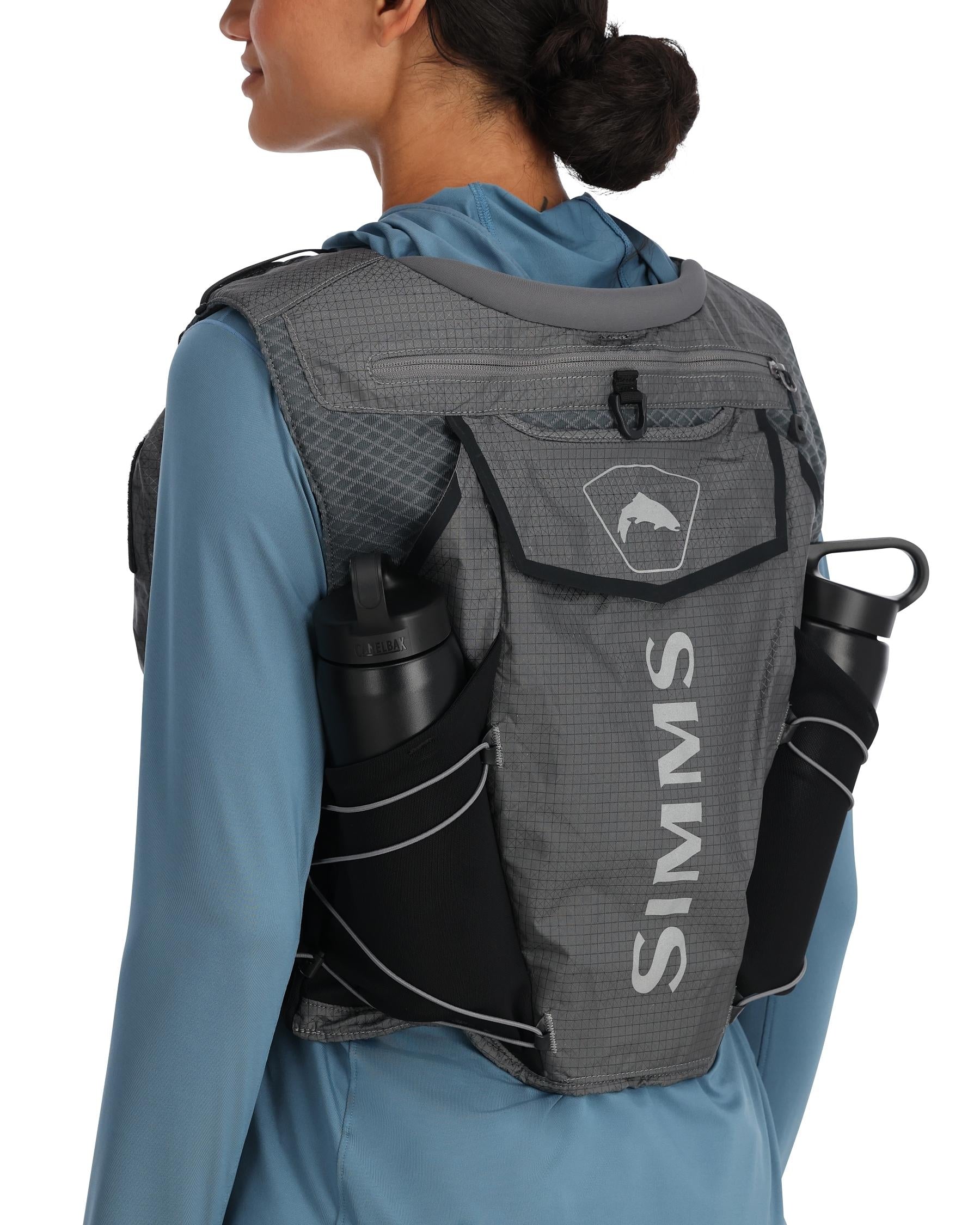 即日発送可能 Simms Guide Fly Fishing Vest Size M With Extras 海外