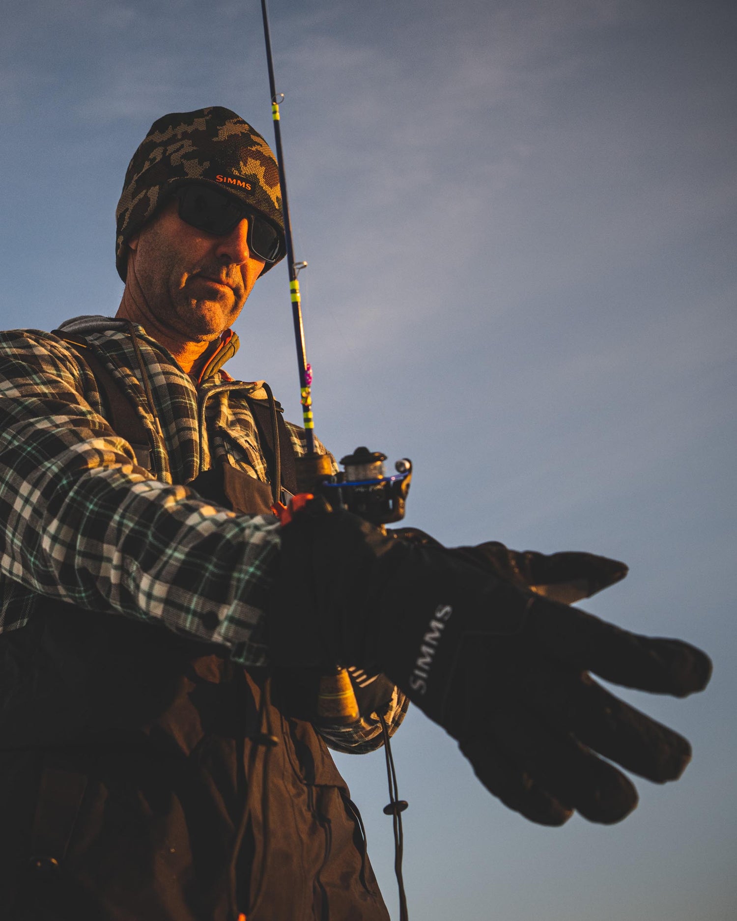 SIMMS Challenger Insulated Glove : Flyfish Europe AS