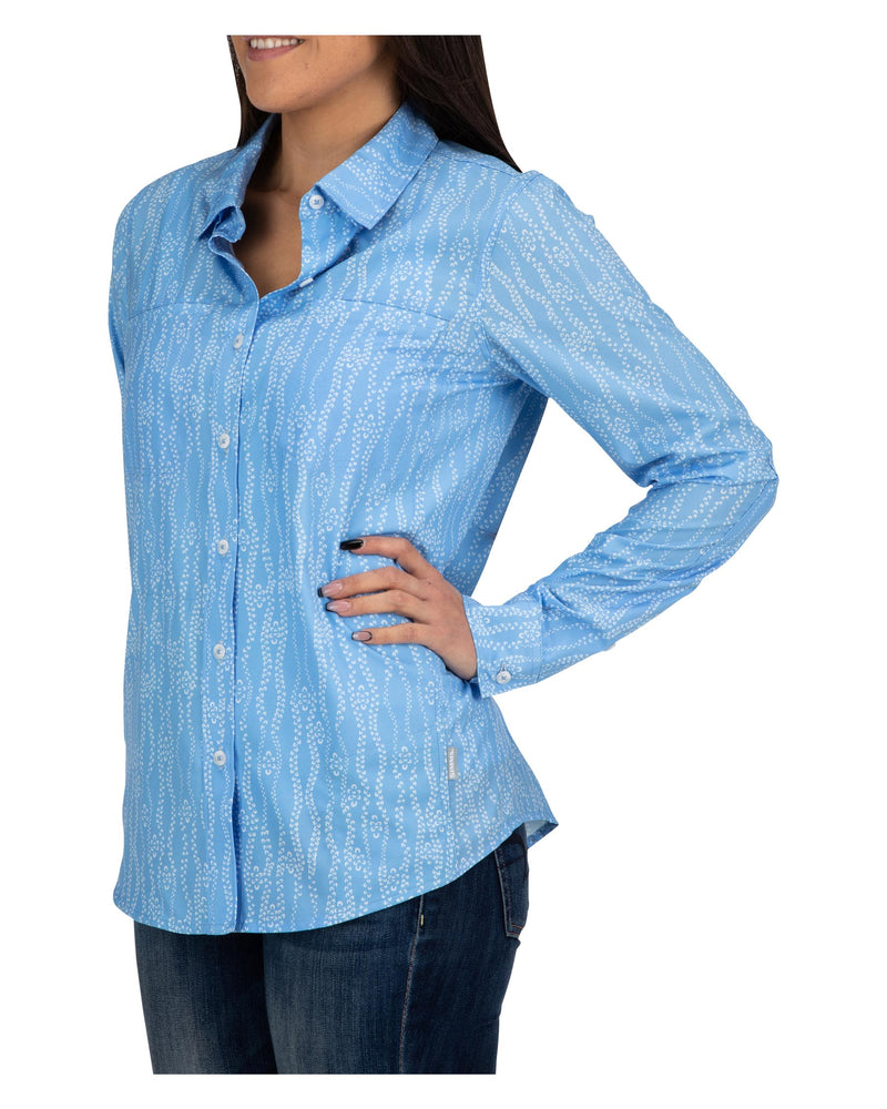 https://www.simmsfishing.com/cdn/shop/products/13180-736-womens-isle-ls-shirt-lily-pad-cornflower_s22-012_800x.jpg?v=1658335209